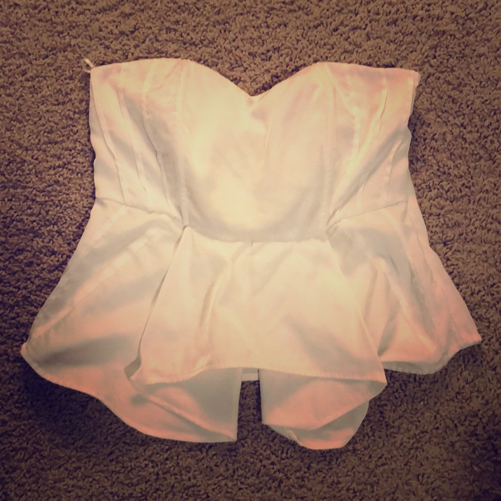Sleeveless top